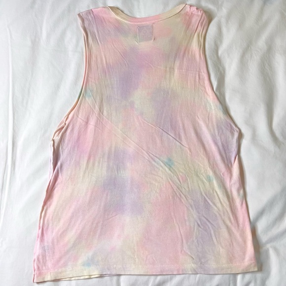 UNIF Don’t Care Bear muscle rank in pastel tie dye - Picture 7 of 9